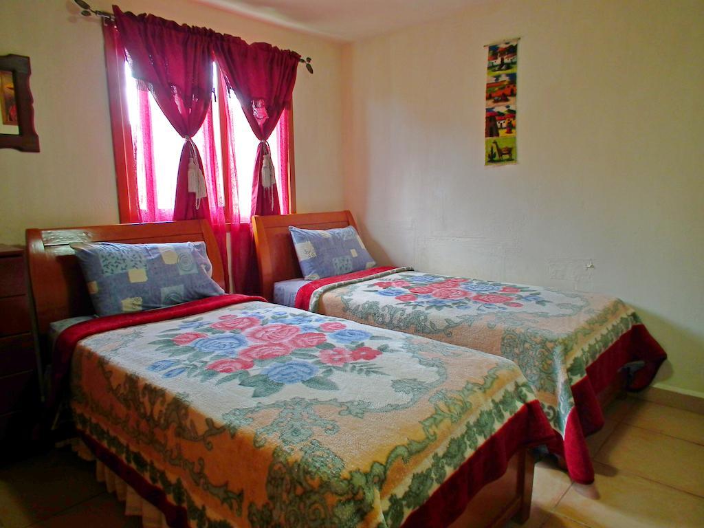 Hostal Casa Pedro بوكيتي الغرفة الصورة
